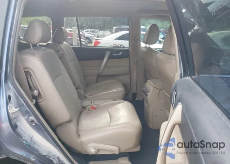 2012 Toyota Highlander Se V6 z USA, uszkodzony, nr VIN 5TDBK3EH7CS173633